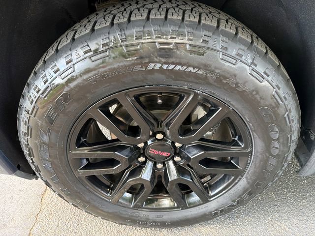 Used 2021 GMC Sierra 1500 Elevation RWD image 11