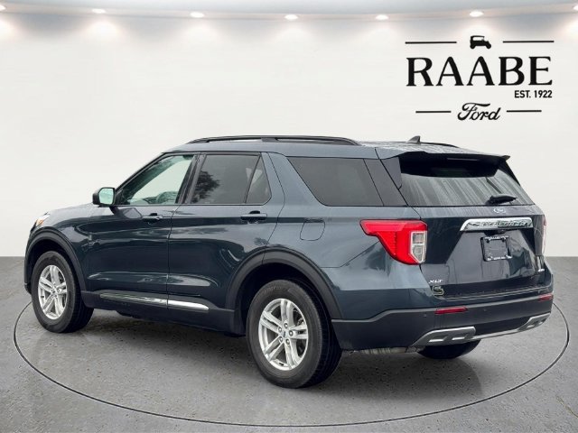 Used 2024 Ford Explorer XLT w/ Equipment Group 202A AWD/4WD image 5