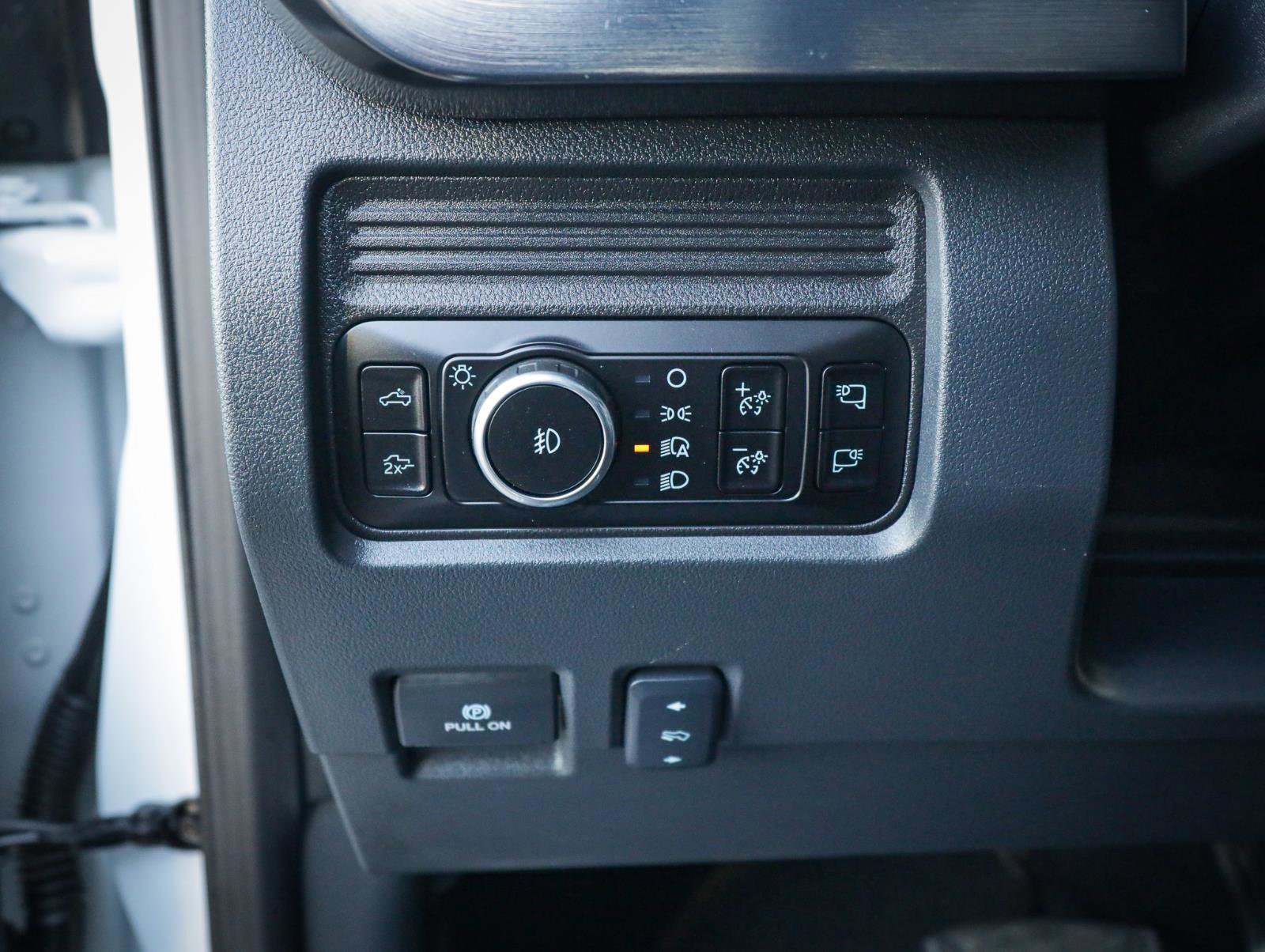 Used 2025 Ford F350 Lariat image 21