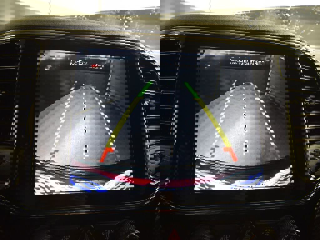 Used 2022 Jeep Grand Cherokee Laredo X image 23