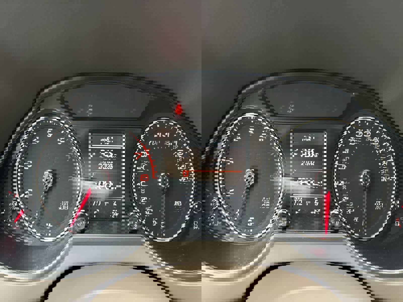 Used 2017 Audi Q5 2.0T Premium Plus image 13