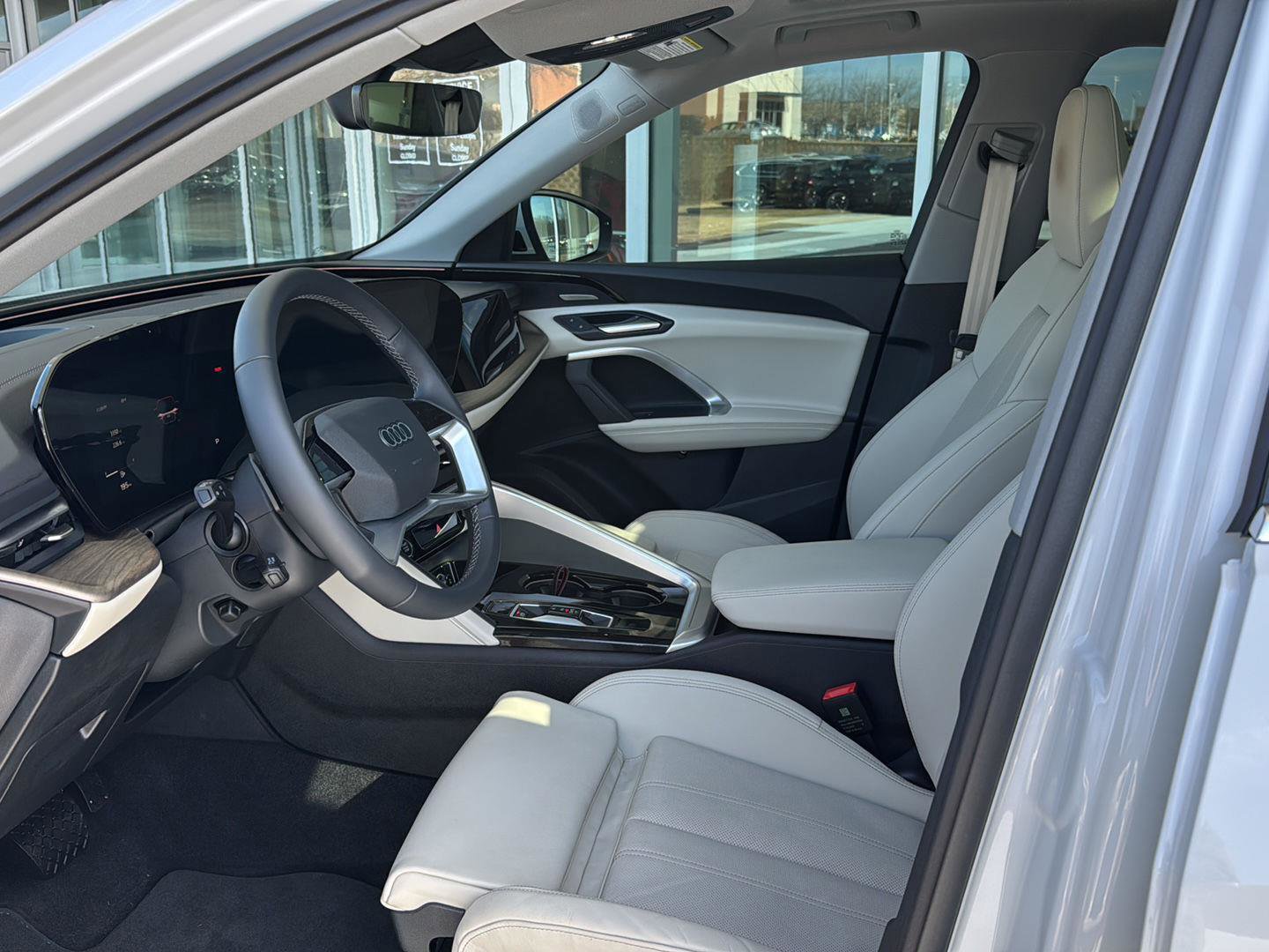 Used 2025 Audi Q5 Premium Plus image 7