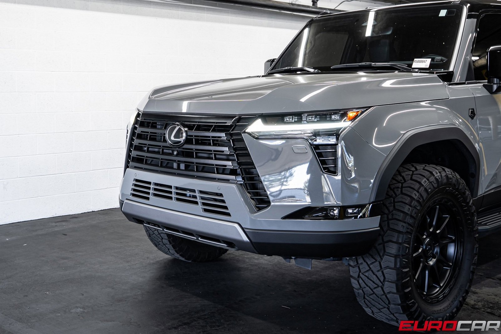 Used 2024 Lexus GX 550 image 13