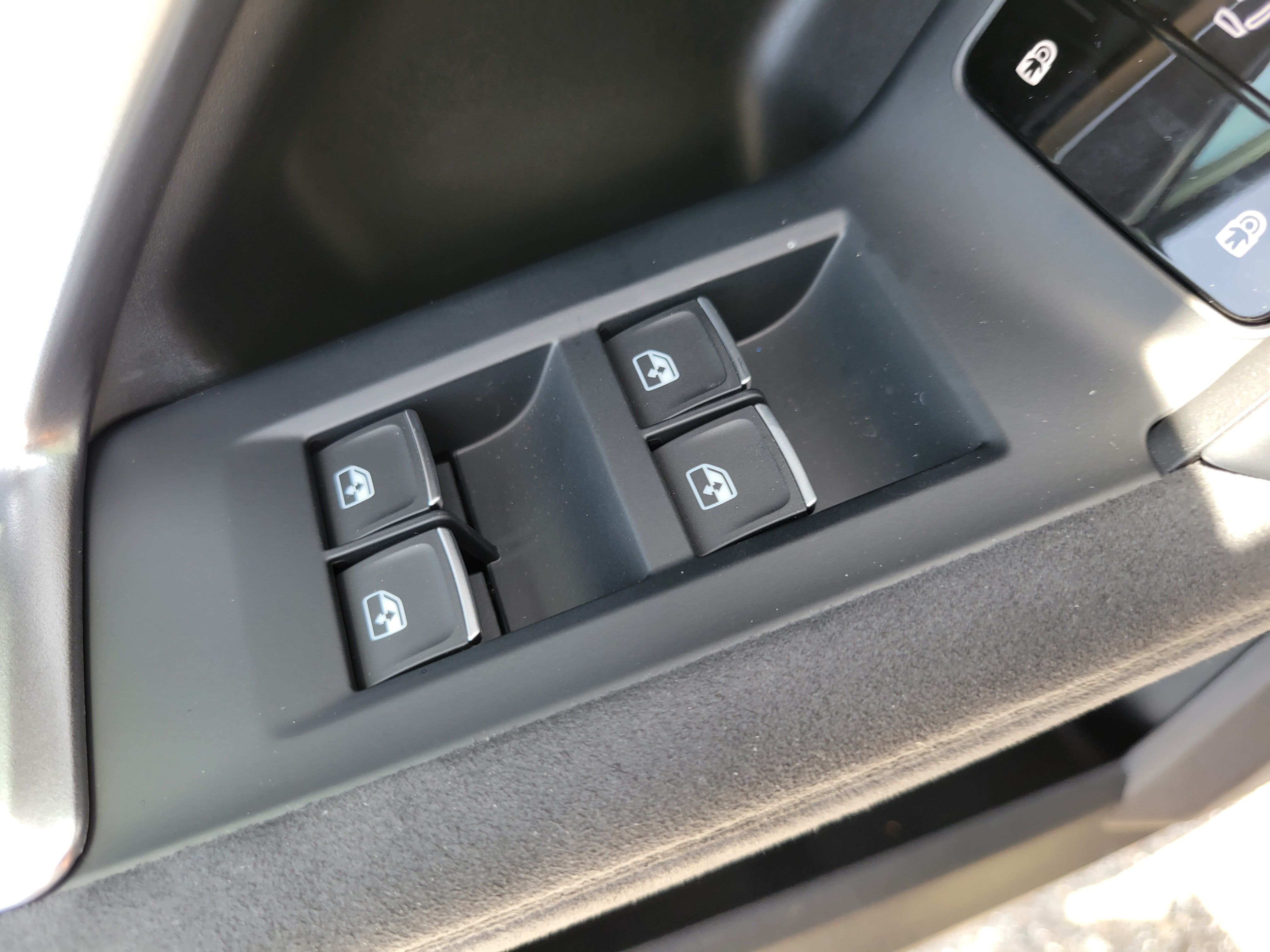 New 2026 Audi SQ5 Premium Plus AWD/4WD image 18