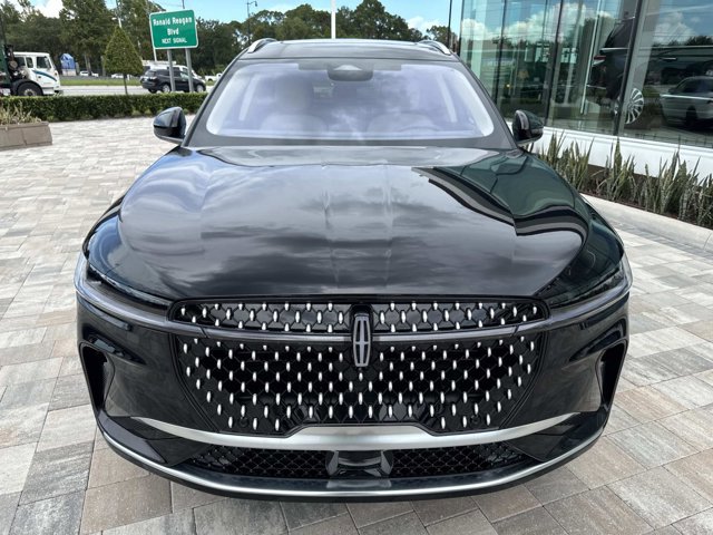 New 2025 Lincoln Nautilus Reserve image 6