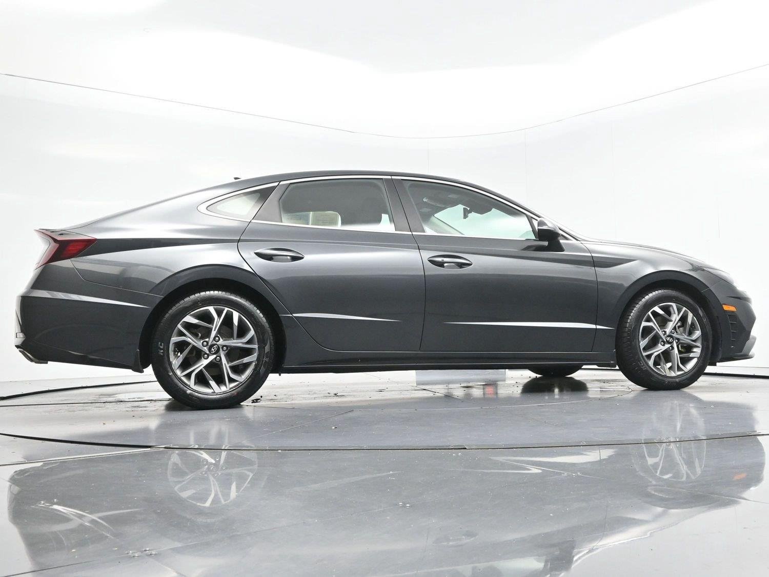 Used 2022 Hyundai Sonata SEL FWD image 44