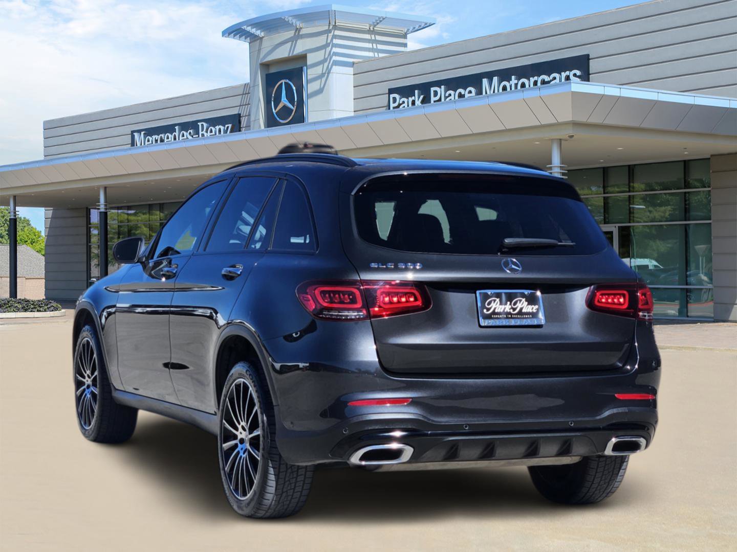 Certified 2022 Mercedes-Benz GLC 300 image 4