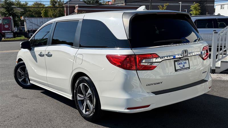 Used 2018 Honda Odyssey Touring image 4