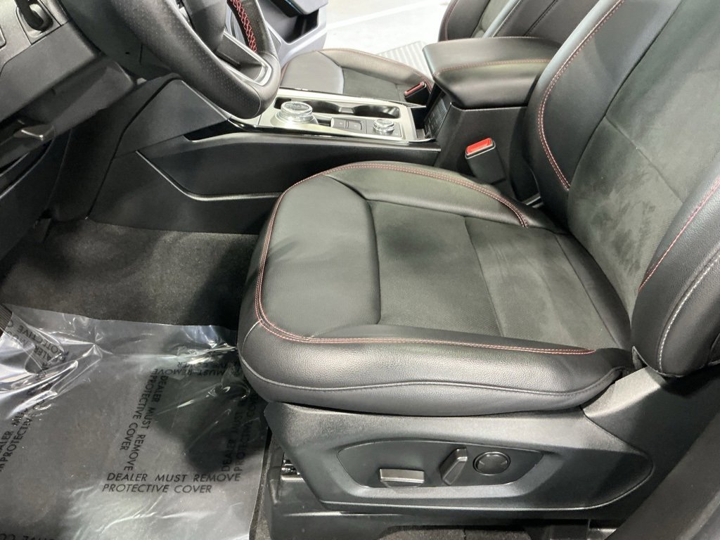 Used 2023 Ford Explorer ST-Line image 30