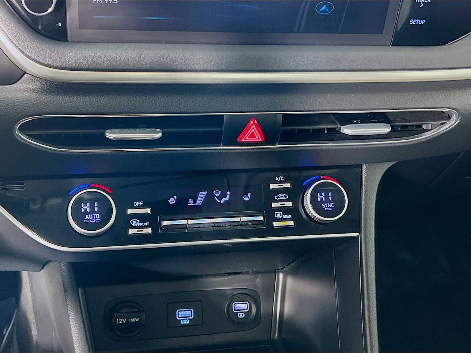 Used 2023 Hyundai Sonata SEL w/ Cargo Package image 16