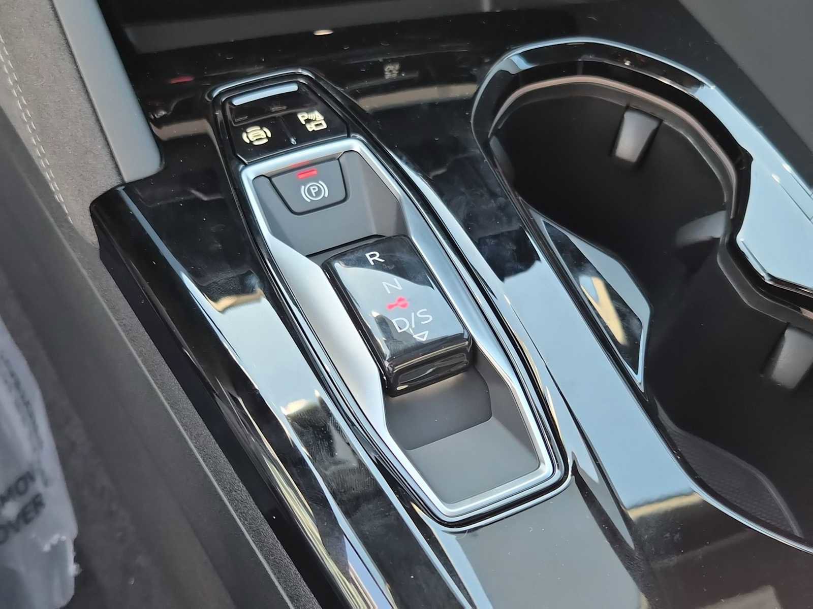 New 2025 Audi SQ5 Premium Plus image 25