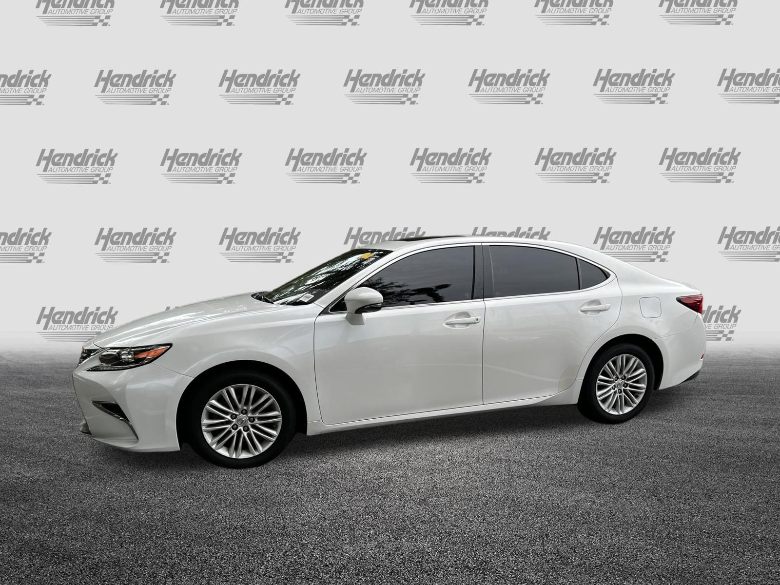 Used 2016 Lexus ES 350 w/ Accessory Package FWD image 6