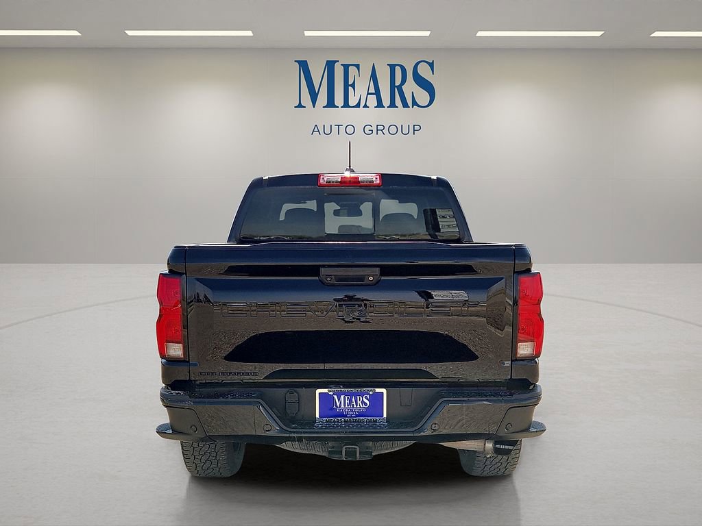 Used 2023 Chevrolet Colorado Z71 w/ Z71 Convenience Package 2 image 4