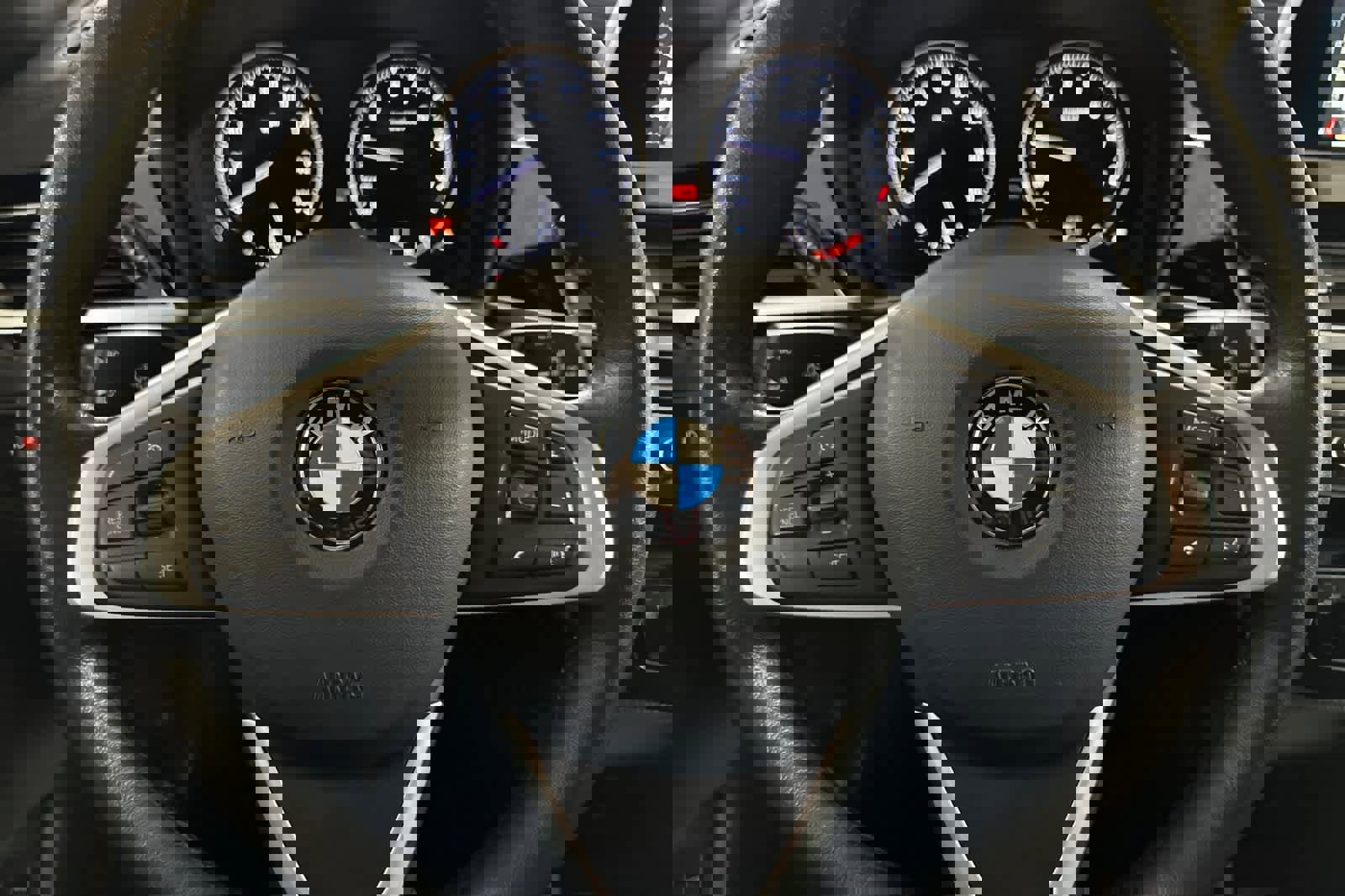 Used 2019 BMW X2 sDrive28i image 24