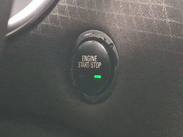 Used 2021 Chevrolet Malibu LT image 27