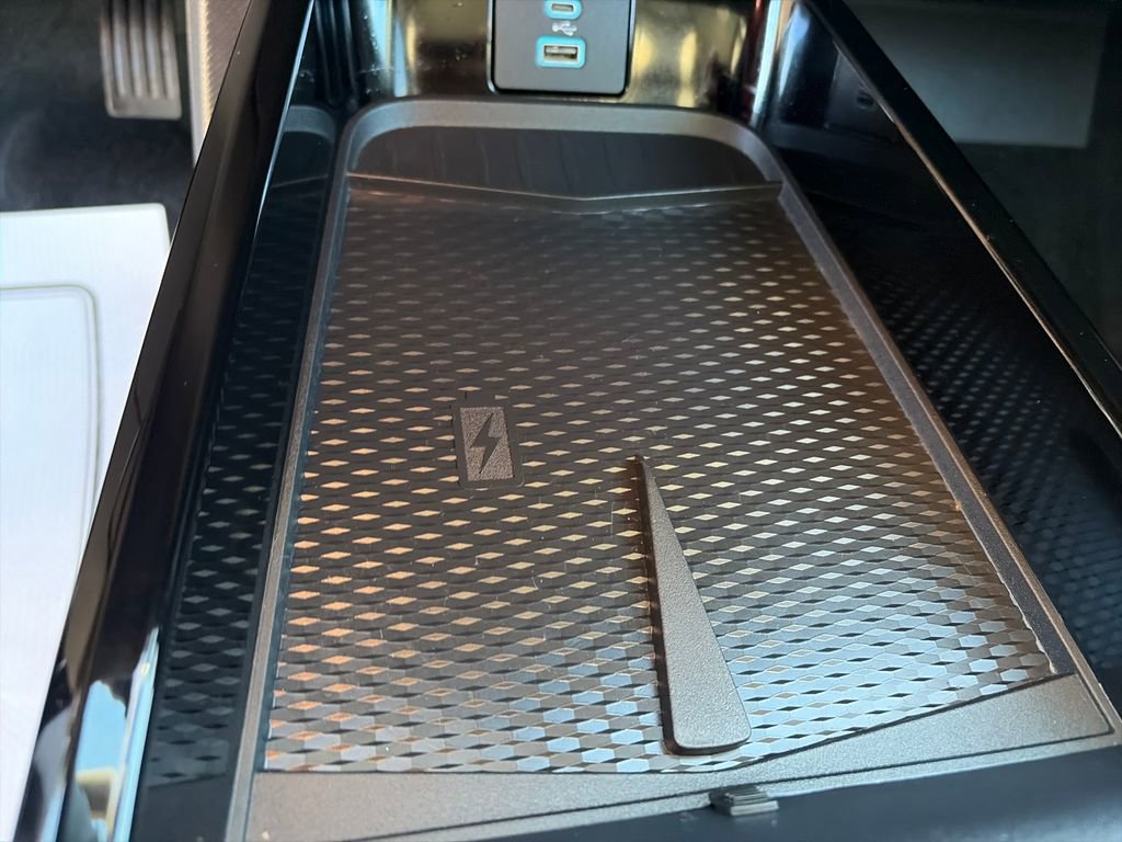 Used 2024 Ford Mustang Mach-E Premium image 27