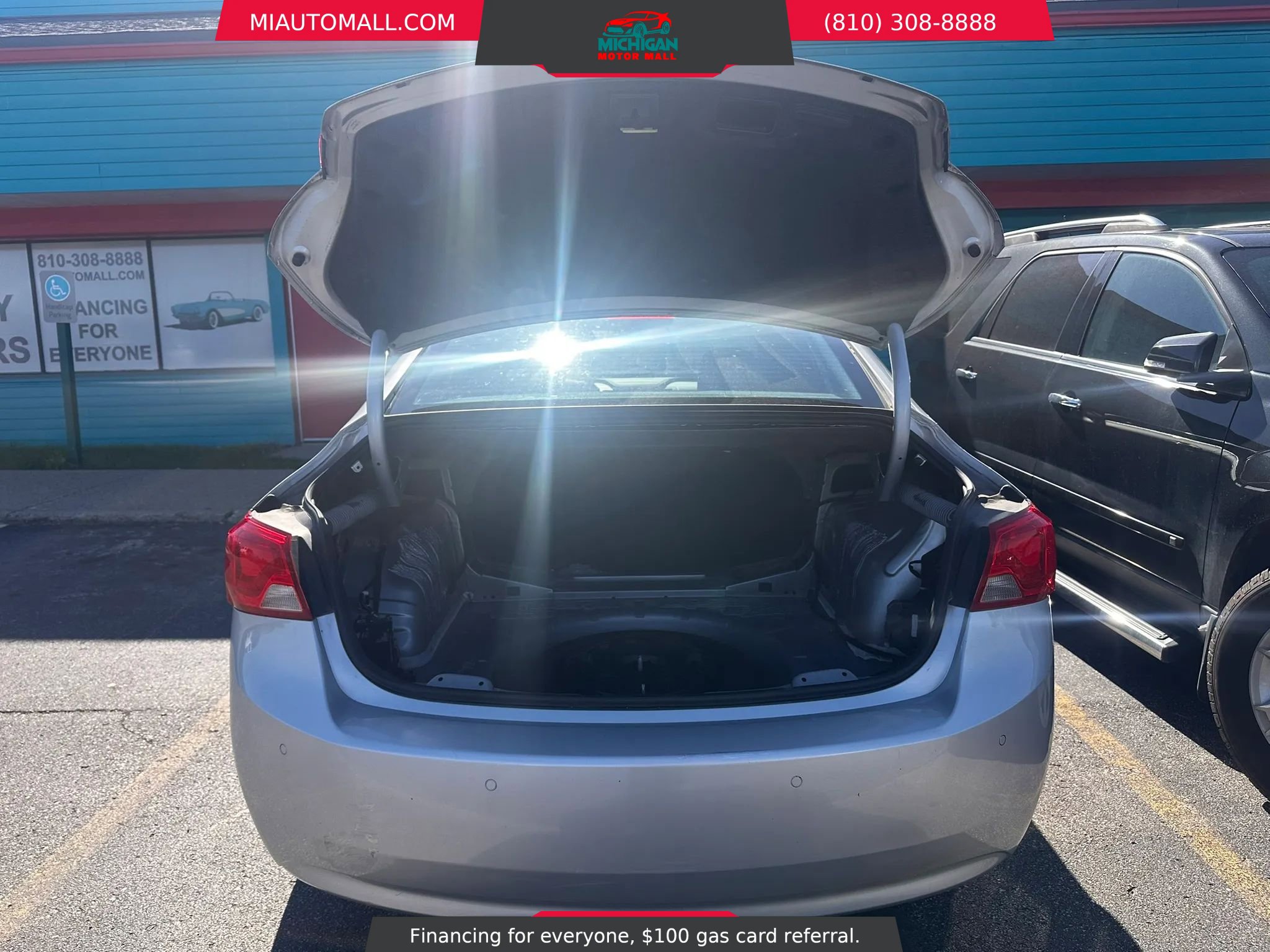 Used 2016 Chevrolet Impala LT w/ Convenience Package FWD image 6
