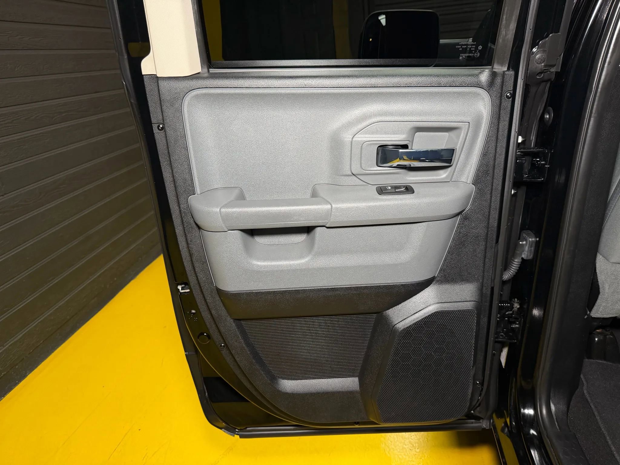 Used 2015 RAM 1500 Big Horn image 16