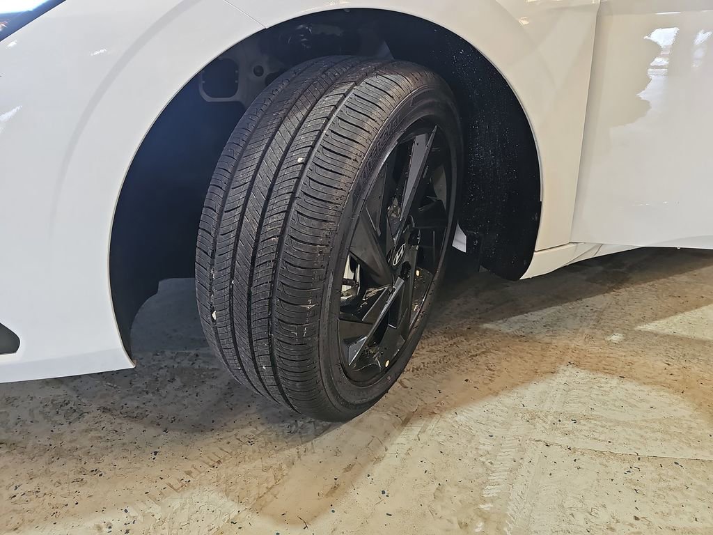 New 2026 Hyundai Elantra SEL Sport image 34