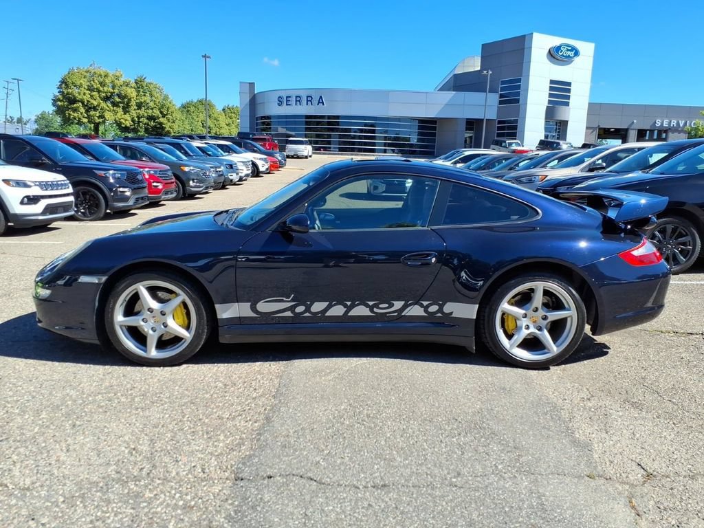 Used 2006 Porsche 911 Carrera 4 AWD/4WD image 2