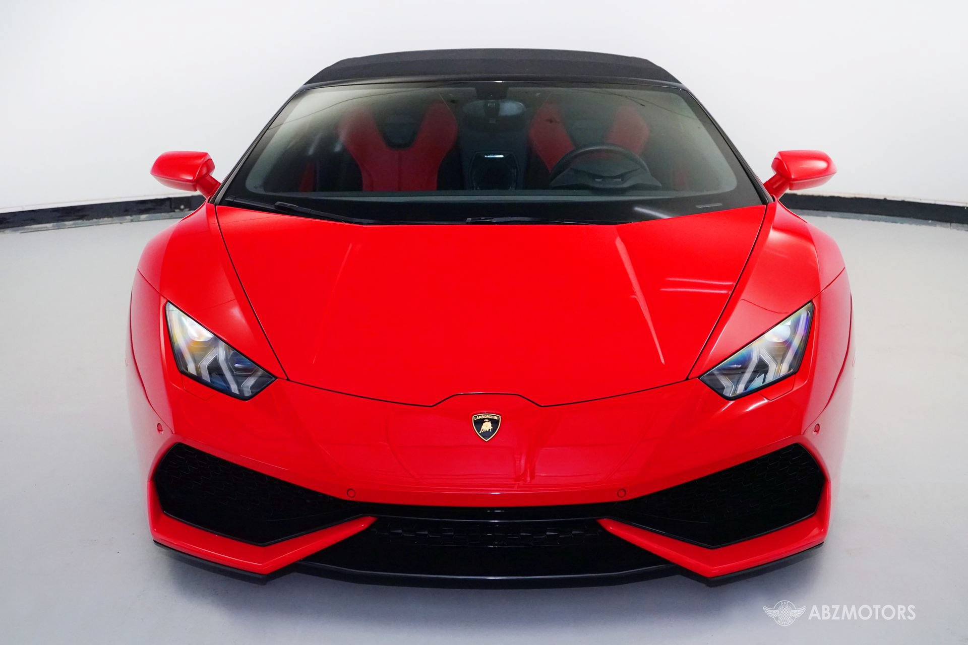 Used 2017 Lamborghini Huracan LP 610-4 AWD/4WD image 3