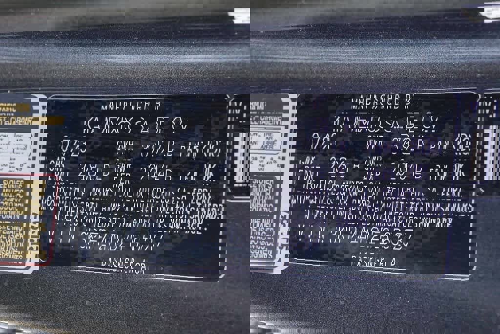 Certified 2023 Kia Forte LXS w/ LXS Technology Package image 28