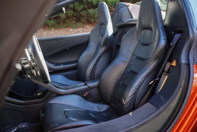 Used 2016 McLaren 650S Spider image 26
