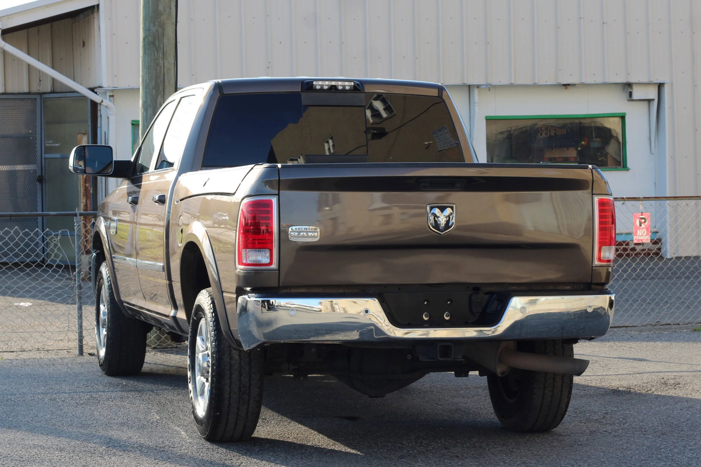 Used 2018 RAM 2500 Longhorn w/ Snow Chief Group AWD/4WD image 6