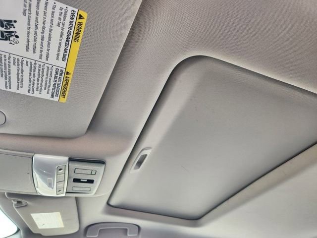 Used 2023 Nissan Altima 2.5 SV w/ SV Premium Package FWD image 25