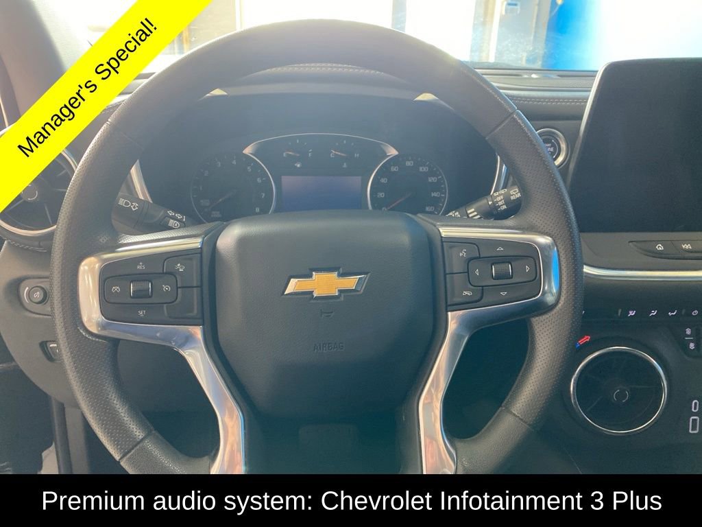 Used 2025 Chevrolet Blazer LT AWD/4WD image 6