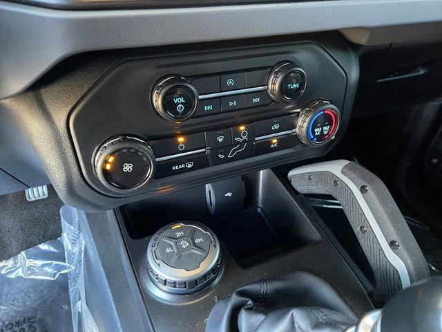 Used 2023 Ford Bronco Big Bend image 22
