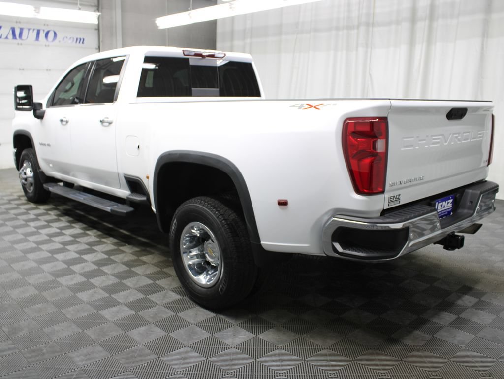 Used 2024 Chevrolet Silverado 3500 LTZ w/ LTZ Convenience Package AWD/4WD image 6