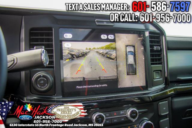 New 2026 Ford F250 Lariat w/ Black Appearance Package image 25