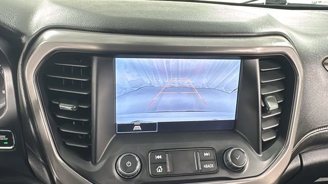 Used 2023 GMC Acadia AT4 image 28