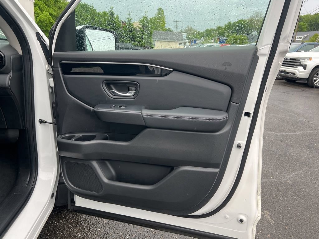 Used 2023 Honda Pilot Touring image 65
