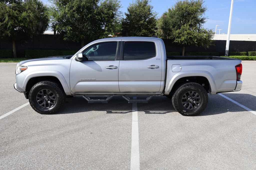 Used 2021 Toyota Tacoma SR5 RWD image 12