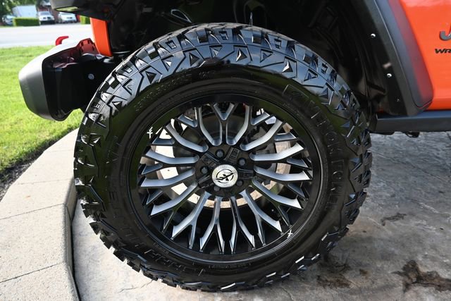 Used 2023 Jeep Wrangler Unlimited Rubicon w/ Cold Weather Group AWD/4WD image 10