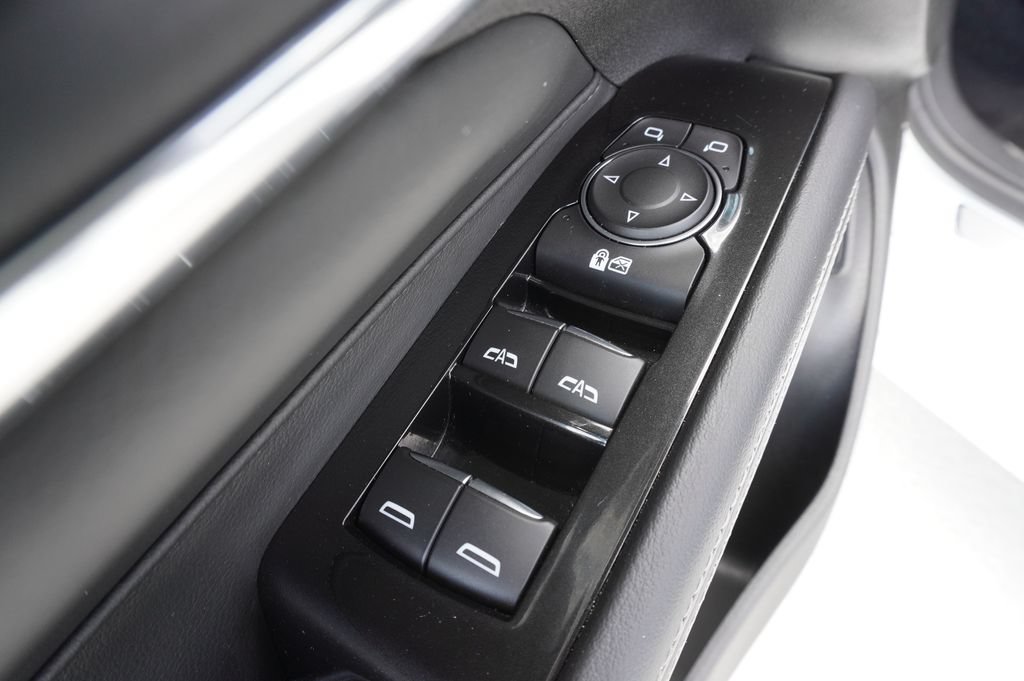 Certified 2023 Cadillac CT4 Premium Luxury RWD image 16