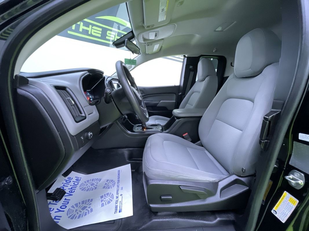 Used 2018 Chevrolet Colorado W/T RWD image 16