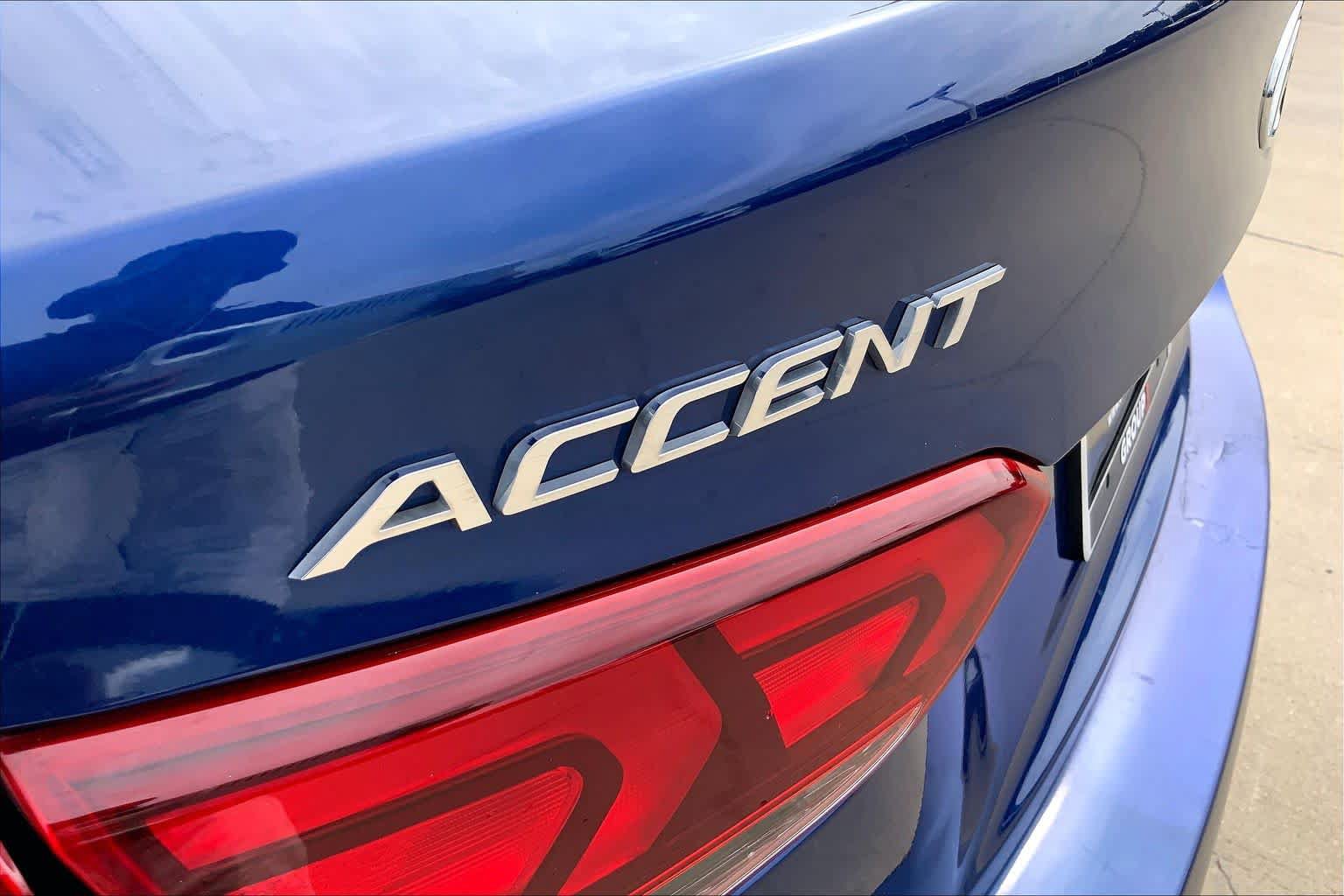Used 2022 Hyundai Accent SE FWD image 31