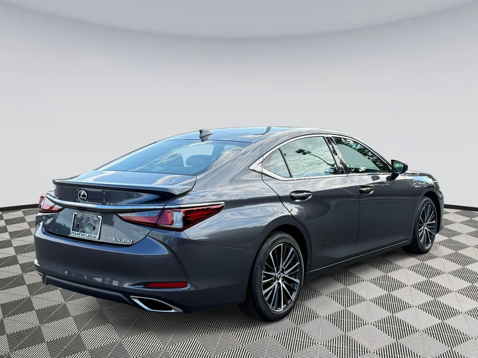 Used 2025 Lexus ES 350 w/ Premium Package FWD image 2