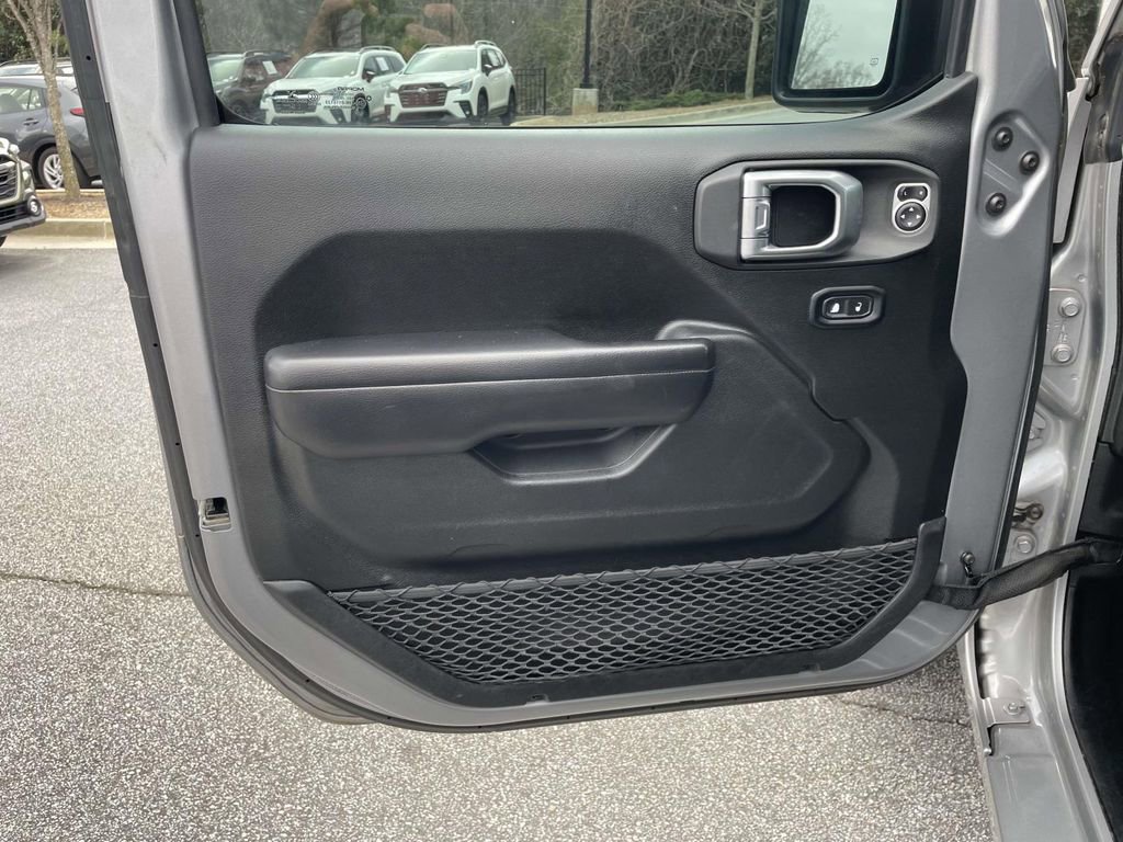 Used 2020 Jeep Wrangler Sport AWD/4WD image 13