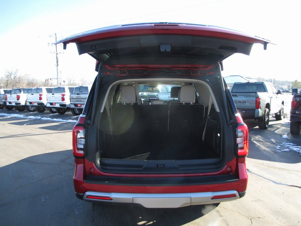 Used 2022 Ford Expedition Max Limited image 7