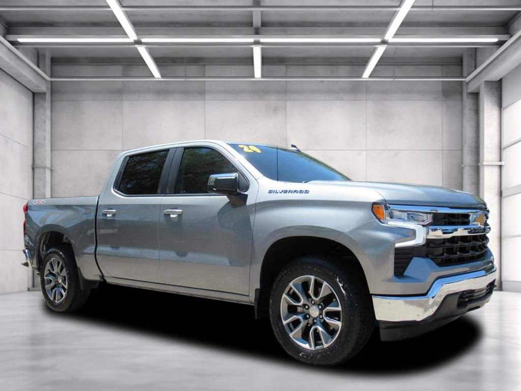 Used 2024 Chevrolet Silverado 1500 LT