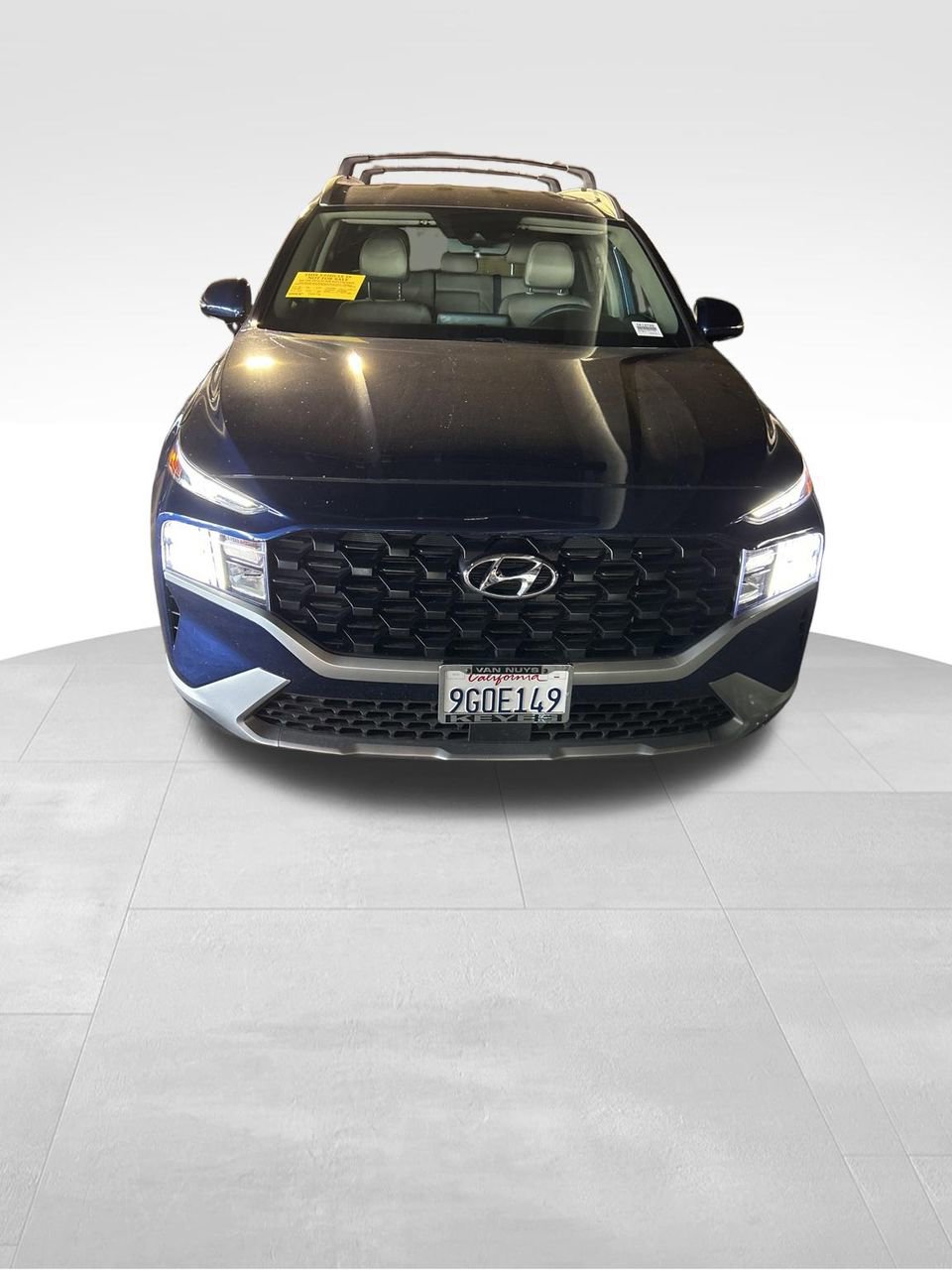 Used 2023 Hyundai Santa Fe SEL FWD image 3