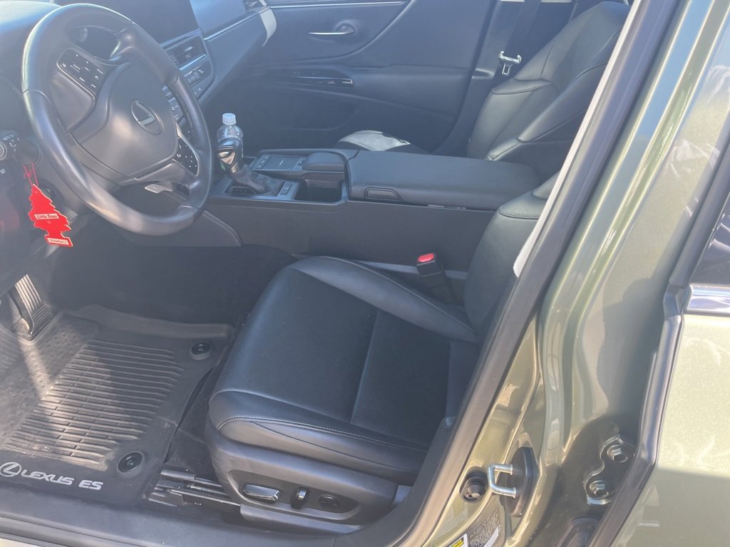 Used 2022 Lexus ES 350 w/ Premium Package image 13