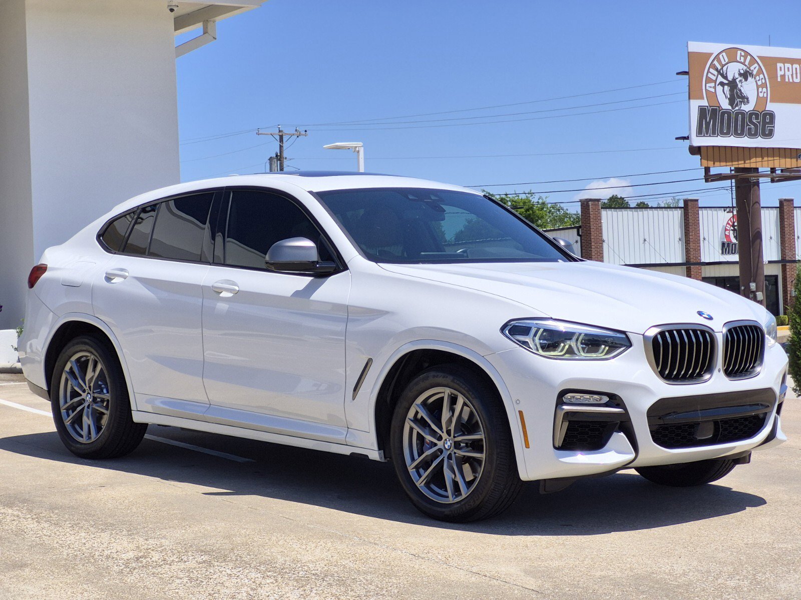 Used 2019 BMW X4 M40i w/ Executive Package AWD/4WD image 3