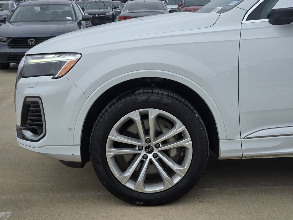 Used 2025 Audi Q7 3.0T Premium Plus image 9