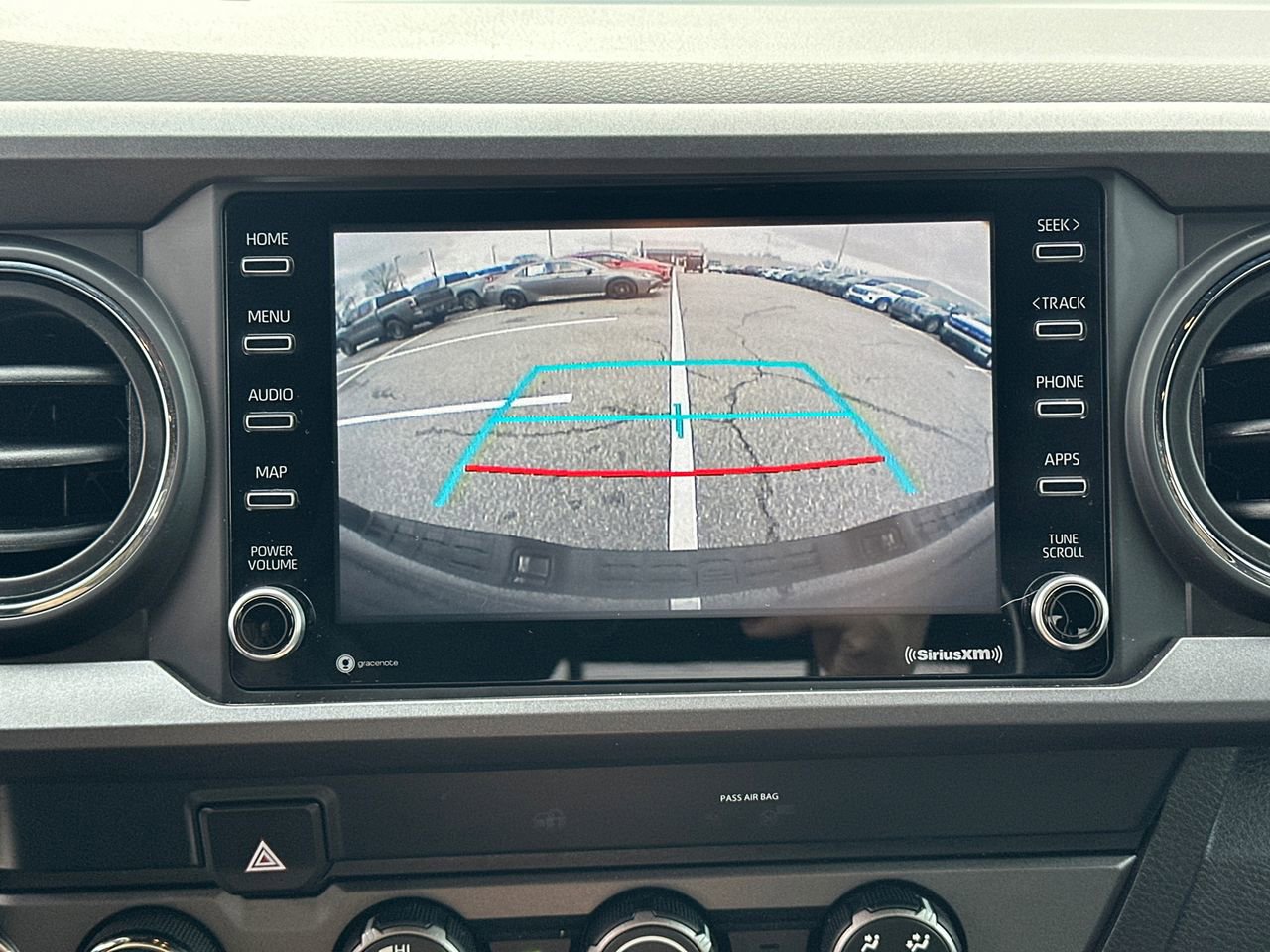 Used 2020 Toyota Tacoma TRD Off-Road image 28