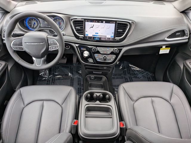 New 2027 Chrysler Pacifica Select FWD image 24